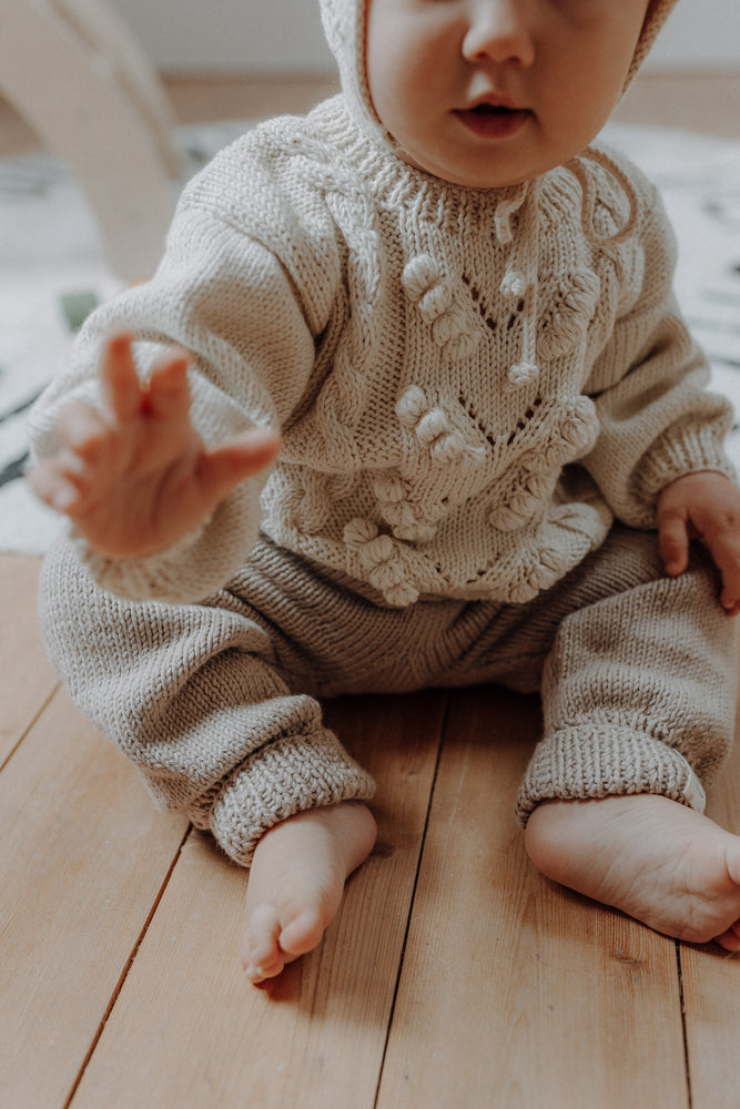 Strickpullover für Babys im Zopfmuster – Greenmoon Kids